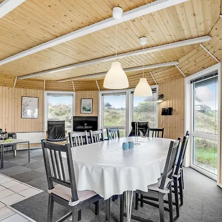 Nice Home In Vejers Strand With Wifi Vejers Strand