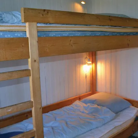 Semesterbostad Nice Home In Vejers Strand With Wifi