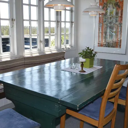 Semesterbostad Nice Home In Vejers Strand With Wifi