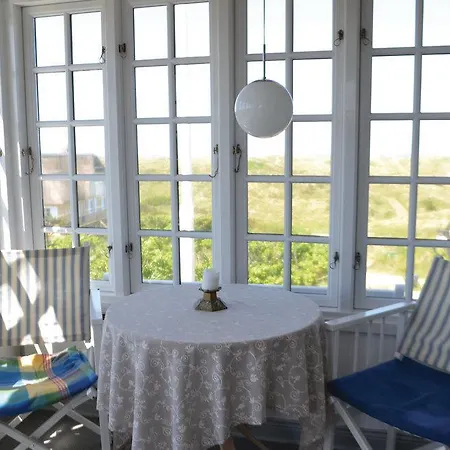 Nice Home In Vejers Strand With Wifi Semesterbostad