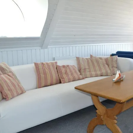 Nice Home In Vejers Strand With Wifi *