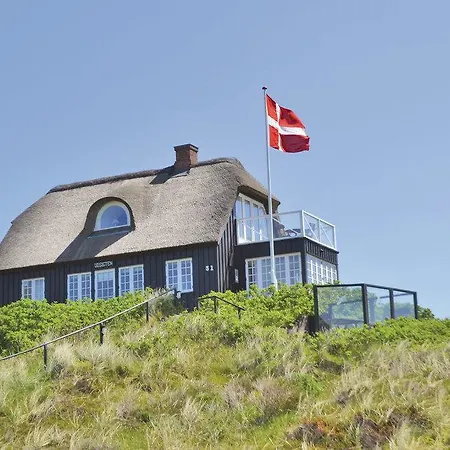 Nice Home In Vejers Strand With Wifi